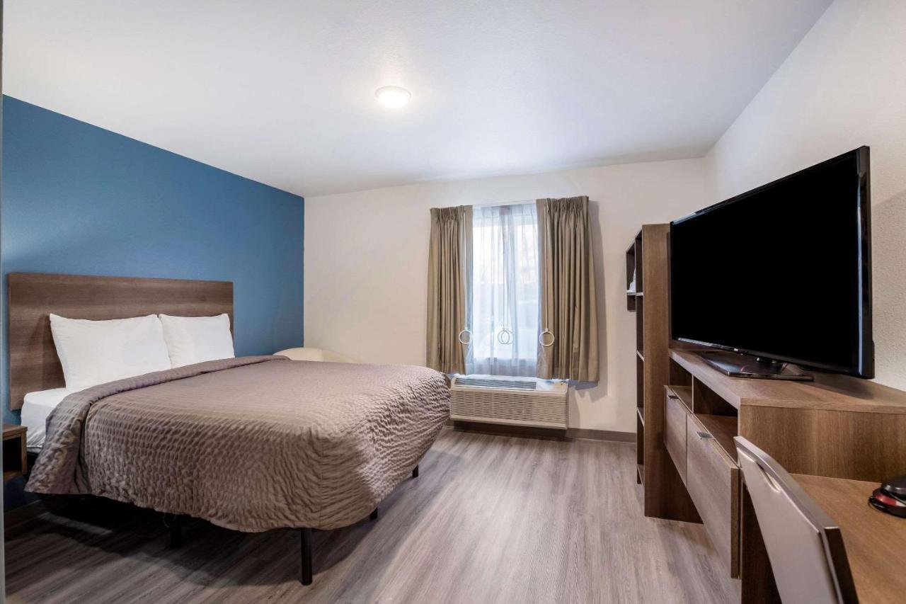 Woodspring Suites Detroit マディソン・ハイツ エクステリア 写真