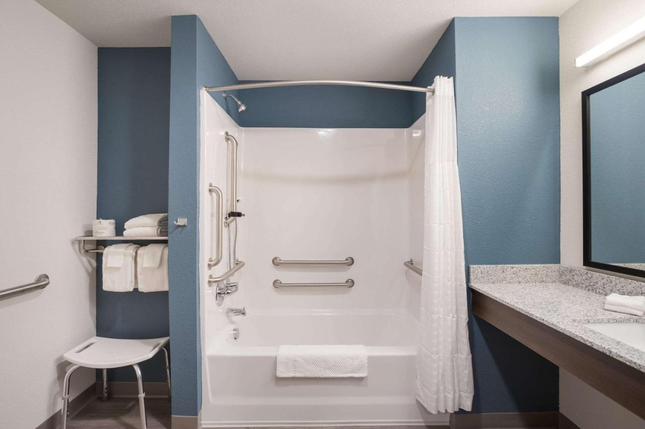 Woodspring Suites Detroit マディソン・ハイツ エクステリア 写真